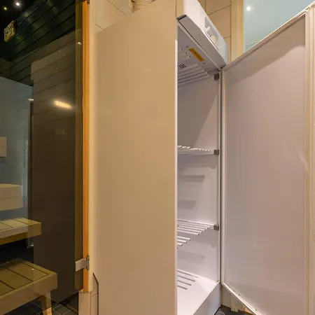 Kotokuusi 3 - Harrastuksiin Suoraan Pihalta דירה *