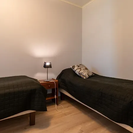 Kotokuusi 3 - Harrastuksiin Suoraan Pihalta דירה *